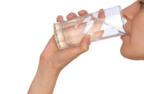 46 Gründe mehr Wasser zu trinken 46 Gründe mehr Wasser zu trinken