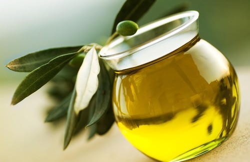 Hausmittel mit Olivenöl