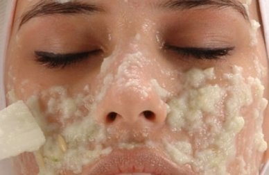 Hausgemachte Creme gegen Hautflecken