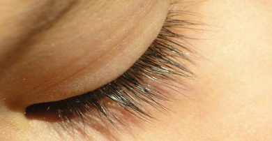 Schöne und gesunde Wimpern
