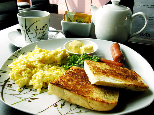 Frühstücken-hilft-Ihnen-dabei-Kraft-zu-haben