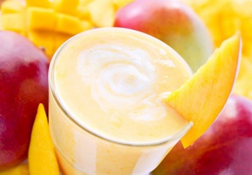 2 Mangoshakes zum Abnehmen