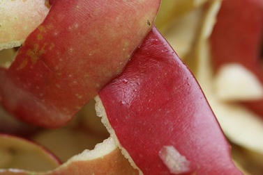 Obst mit oder ohne Schale essen?