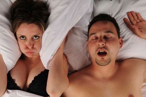 5 Lebensmittel gegen Schnarchen