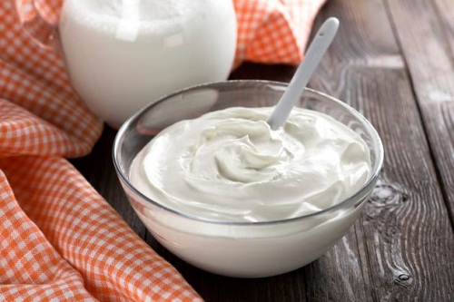 Joghurt gegen geschwollene Tränensäcke