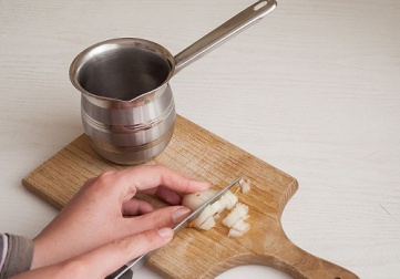 Zwiebeln schneiden ohne Tränen