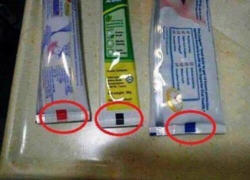Was bedeuten die Farben auf der Zahnpastatube?