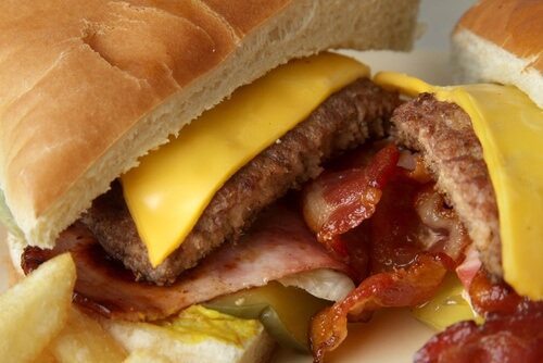 Wie werden Fast Food Hamburger gemacht?
