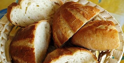 8 Möglichkeiten, hartes Brot zu verwenden