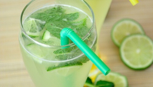 Limonade mit Minze
