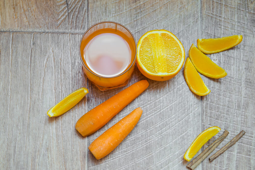 Karotten Orangen Petersilien-Saft zum Abnehmen - Besser Gesund Leben
