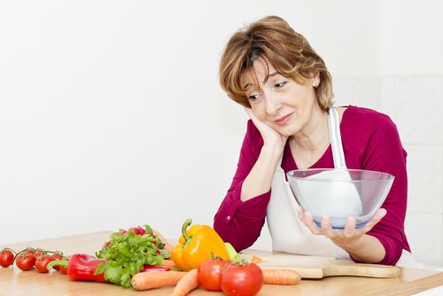 Grüne Nahrungsmittel essen während der Menopause