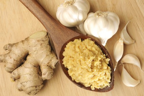 Knoblauch-Ingwer-und-Honig