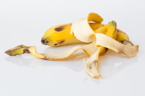 Warzen entfernen mit Bananenschalen