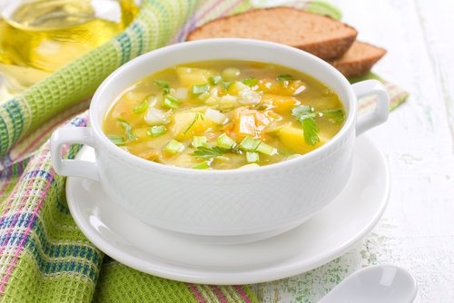 Fett-aus-der-Suppe-entfernen