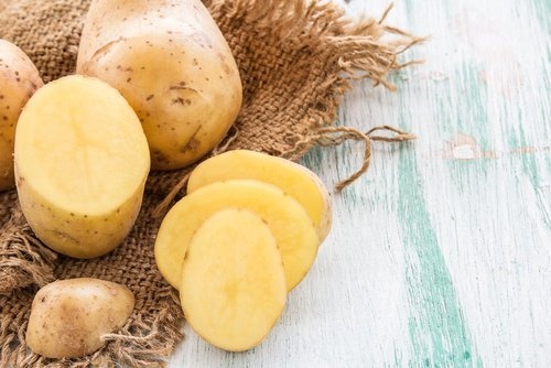 Warzen entfernen mit Kartoffeln