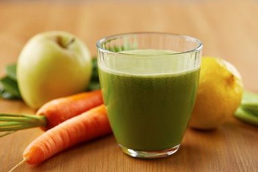 Leckerer Smoothie gegen Bluthochdruck und Cholesterin