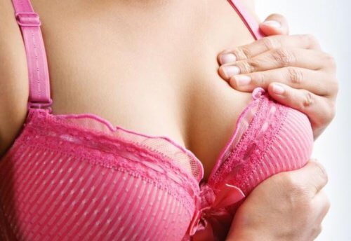 Überempfindlichkeit und Schwellung der Brüste