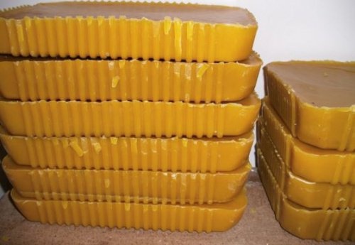 Wachs für Anti-Faltencremes