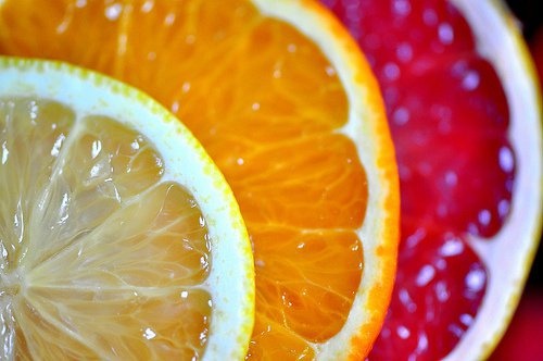 Glasreiniger aus Zitrusfrüchten