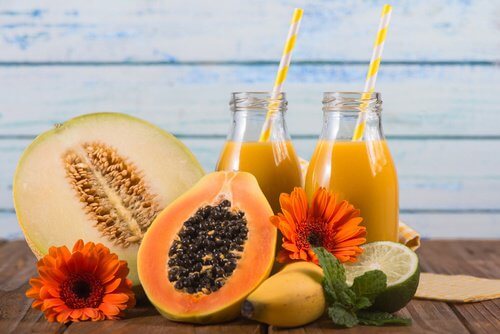 Honigmelone, Ananas und Papaya zum Abnehmen