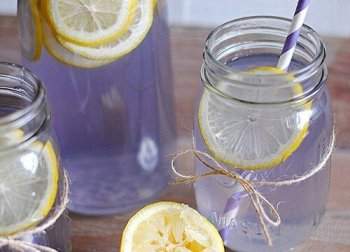 Lavendel als Limonade gegen Kopfschmerzen und Anspannung
