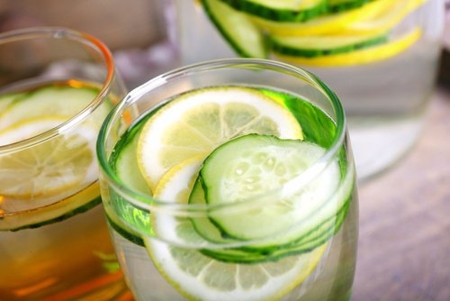 aromatisiertes-Wasser