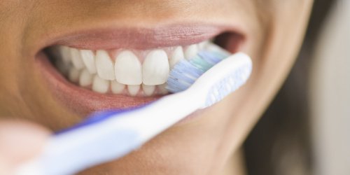 Was passiert, wenn du dir die Zähne nicht putzt?