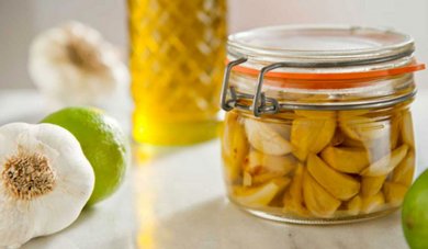 gegen Ohrenschmerzen- Knoblauchöl