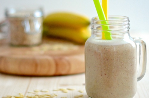 Bananenmilch mit Mandelmilch