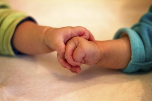 In Spanien werden zwei Kinder ohne Brustkrebs Gen geboren