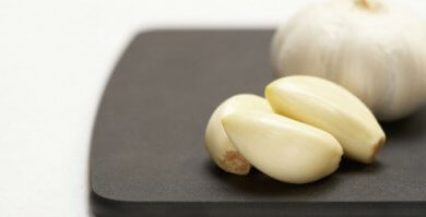 Knoblauch-Mandelentzündung