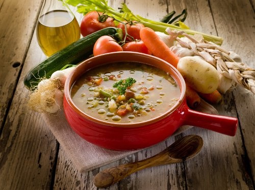 Suppe-mit-Hülsenfrüchten