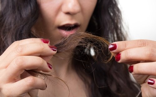 Masken mit Ei für feines Haar