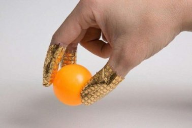 Brustkrebs: Handschuhe mit Sensoren zur Früherkennung erfunden!