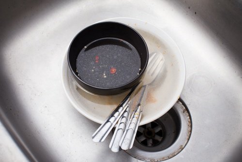 schlechte Gerüche aus Abflussrohren