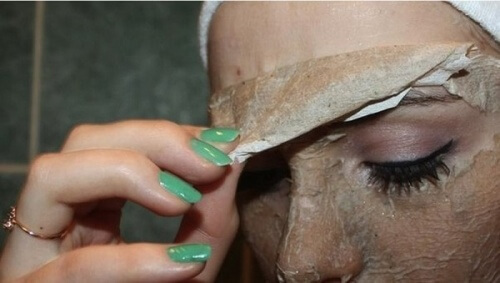 Eier-Gesichtsmaske
