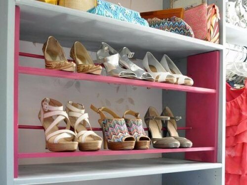 Schuhregal-Schuhe