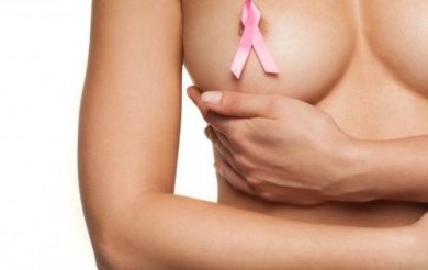 5 Gründe, warum Brüste schmerzen