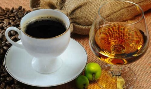 kaffee-mit-alkohol