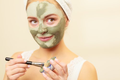 Maske zur Behandlung von Gesichtsflecken