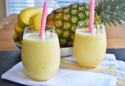 Rezept: Ballaststoffreicher Smoothie zum Frühstück