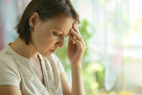 frau-mit-depression-will-spazieren-gehen