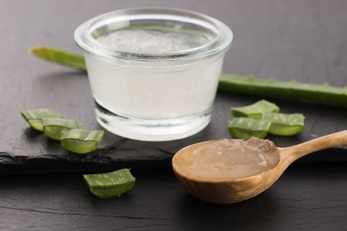 Aloe vera für dichtere Augenbrauen