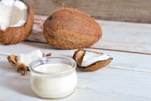 Kokosöl gegen Haarausfall
