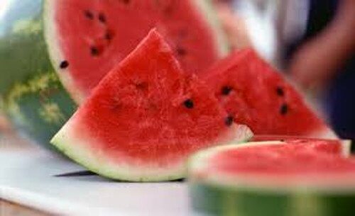 6 Möglichkeiten, die Schale von Wassermelonen zu verwenden