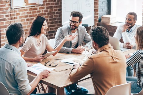 menschen-mit-positiver-ausstrahlung