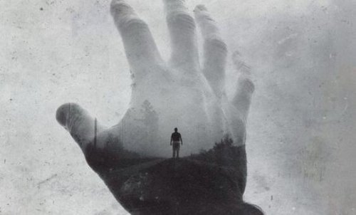 Hand