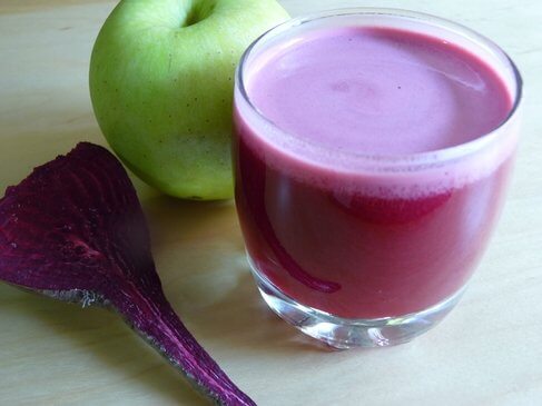 Mixgetränk aus rote Beete Muskelkrämpfe