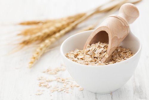 So viele Fakten sprechen für Hafer zum Frühstück! So viele Fakten sprechen für Hafer zum Frühstück!